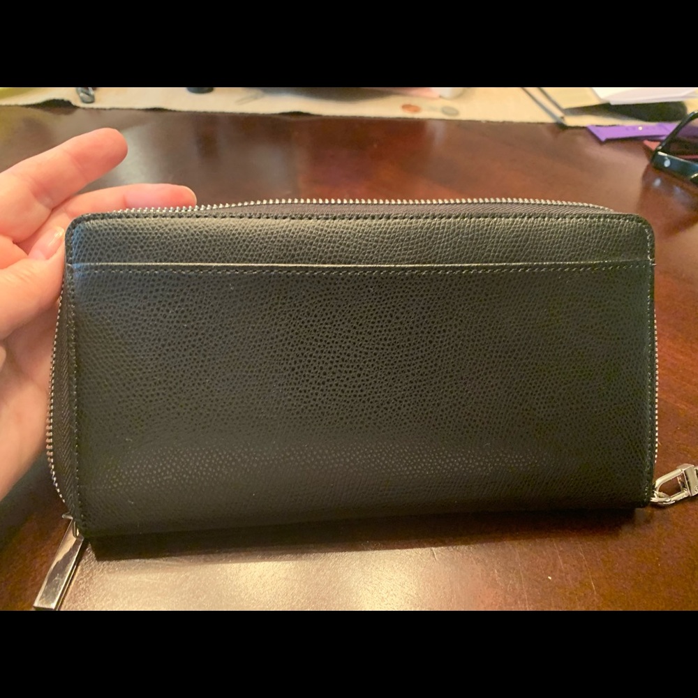 Halogen dark gray continental wallet
